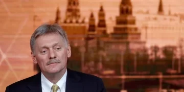 Rusia está dispuesta a negociar con Ucrania, pero en sus términos, dice Dmitri Peskov