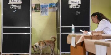 Italia vota con la ultraderechista Meloni como favorita