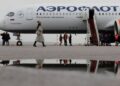 Los rusos agotan los pasajes para huir de la orden de movilización de Putin