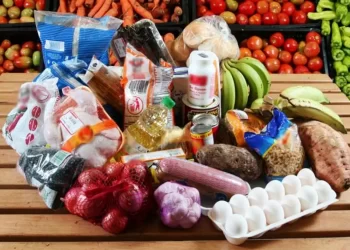 Director de Pro Consumidor afirma mayoría productos canasta básica han bajado de precios