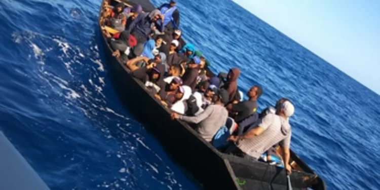 Detienen 76 migrantes dominicanos y 3 venezolanos en aguas de Puerto Rico