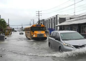 El huracán Fiona ascendió a categoría 4 y amenaza con llegar a las islas Bermudas este jueves