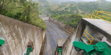 INDRHI: Presas mantienen capacidad de regular los niveles de lluvias dejados por huracán Fiona