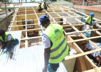 Presidente Abinader concluye jornada este sábado asegurando ayuda gobierno llegará a todos los necesitados