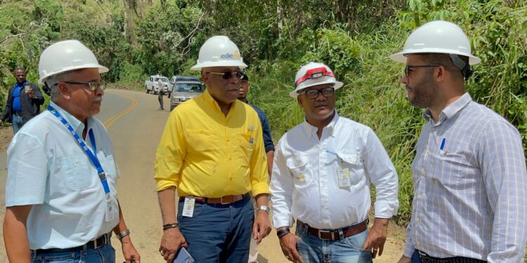 Al inicio de este Domingo en toda la zona este se recuperó un 85% del servicio energético