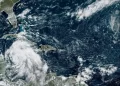 Huracán Ian se acerca a Cuba en camino a azotar Florida como categoría 4