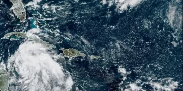 Huracán Ian se acerca a Cuba en camino a azotar Florida como categoría 4