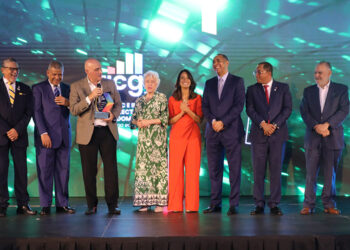 OGTIC entrega galardón de gobierno digital a instituciones públicas