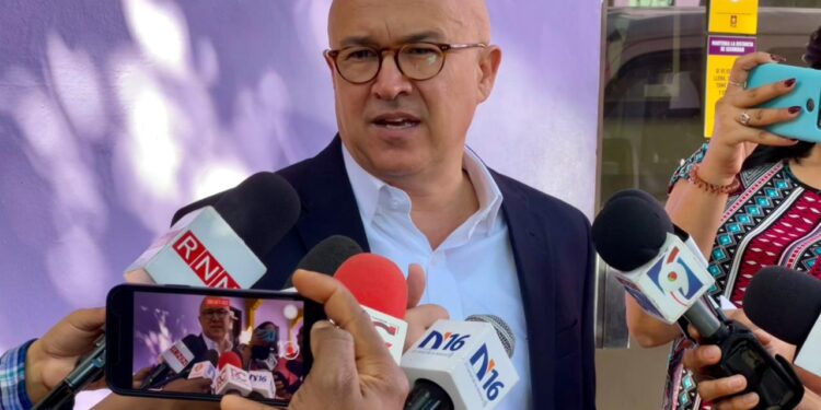 Francisco Domínguez Brito: “Es un crimen reducir el 4% a la educación