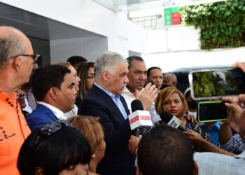 MVM: “En lugar de recortar fondos a Educación el gobierno debe crear bono escolar familiar”