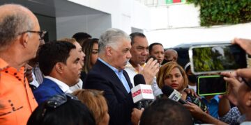 MVM: “En lugar de recortar fondos a Educación el gobierno debe crear bono escolar familiar”