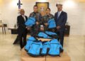 PN recibe donación de mochilas para hijos de agentes