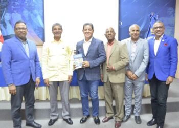 Comunicador  Félix Almonte  pone en circulación libro sobre propaganda electoral