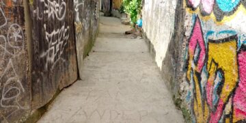 Ayuntamiento SDE impacta miles de familias con saneamiento de cañadas