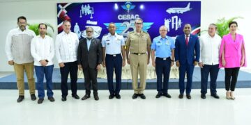 Ministro de Defensa juramenta nuevo director CESAC 