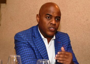 Economista Eglenin Morrison plantea conectar escuelas a Internet de calidad y educación vial desde el MINERD