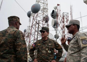 MIDE remoza instalaciones militares que custodian las antenas de comunicación en Alto Bandera