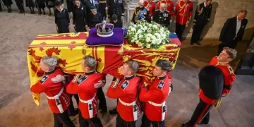 Isabel II será enterrada junto al duque de Edimburgo el lunes en Windsor