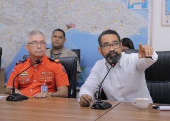 Defensa Civil se prepara ante posible paso tormenta Fiona por el país