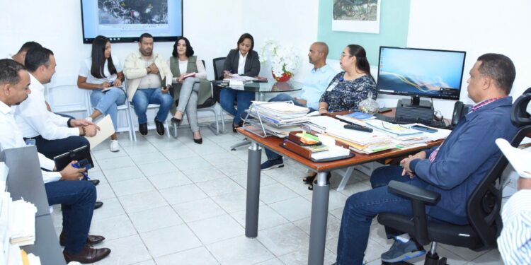 UTECT adopta medidas ante paso tormenta Fiona