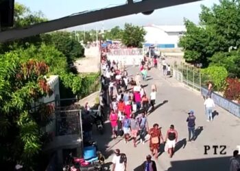 Afirma militares tienen control de la frontera