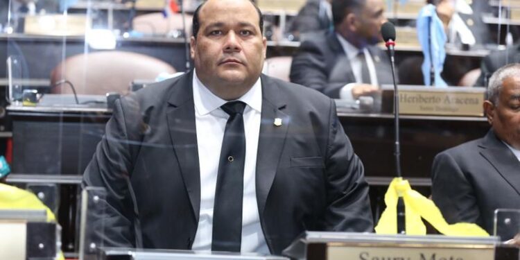 Diputado Saury Mota pide al gobierno declarar Hato Mayor en emergencia