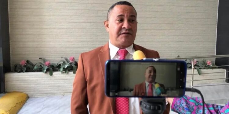 Diputado Carlos Ramírez insta a la población a mantenerse en su casa y acatar avisos de los organismos de socorros