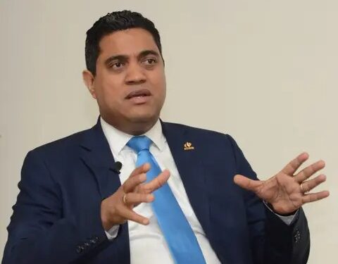 Presidente Fedomu coordina acciones para solucionar daños en María Trinidad Sánchez