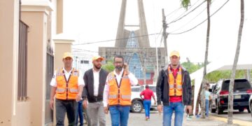 Presidente Luis Abinader agradece trabajo del personal y voluntarios de la Defensa Civil