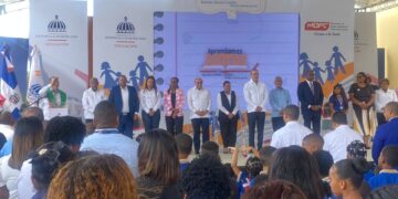 Presidente Luis Abinader encabeza inicio del año escolar 2022-2023