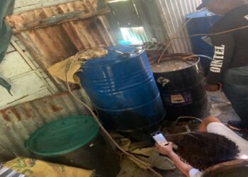 Policía y Ministerio Público desmantelan laboratorio clandestino de preparar "clerén"