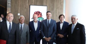 MVM reitera en NY importancia del socialismo democrático ante retos mundiales