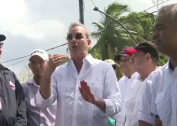 Presidente Abinader dice ayudas serán para quienes las necesiten, sin importar banderías políticas