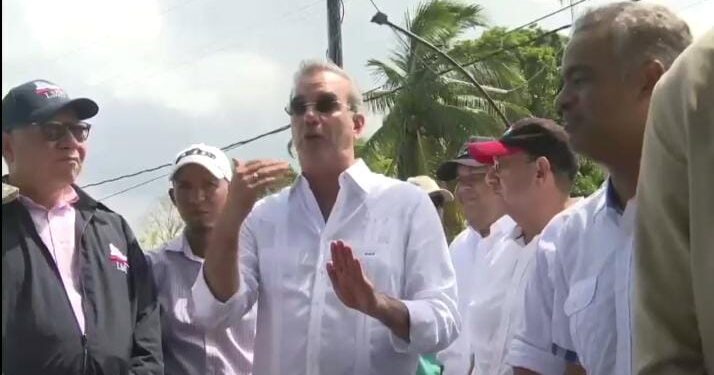 Presidente Abinader dice ayudas serán para quienes las necesiten, sin importar banderías políticas