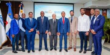 Edesur y Unapec lanzan diplomado sobre el sector eléctrico para periodistas