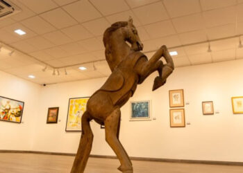 Cultura presenta el programa de la exposición “Los Quijotes de Madera”