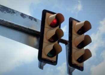 ASDN e INTRANT instalarán semáforos en avenida Charles de Gaulle