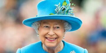 Británicos aseguran ver supuesta imagen de la reina Isabel II en el cielo