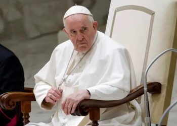 Papa Francisco alerta de que aún existe el riesgo de guerra nuclear
