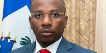 Prohíben entrada al país de Claude Joseph y 12 líderes de bandas