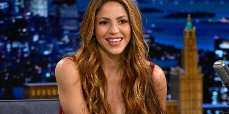 La cantante de pop Shakira será juzgada por fraude fiscal en España