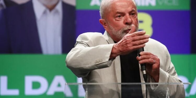 Lula da Silva: “La segunda vuelta será la primera oportunidad para tener un debate cara a cara con Bolsonaro”