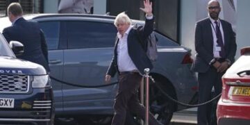 Boris Johnson sale de la contienda para ser primer ministro