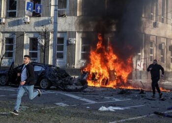 Tras el brutal ataque del lunes, Rusia lanzó nuevos bombardeos contra varias ciudades de Ucrania
