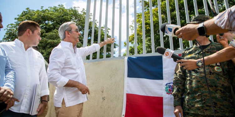 Presidente Abinader asegura RD no formaría parte de una fuerza militar de intervención en Haití