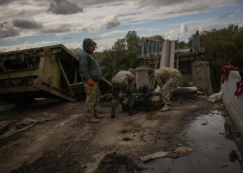 Ucrania recupera más territorio que Rusia intenta absorber