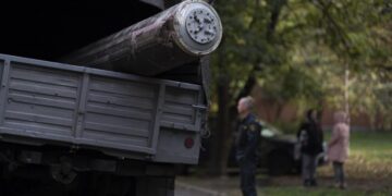 Las fuerzas ucranianas aumentan la presión sobre Kherson controlado por Rusia