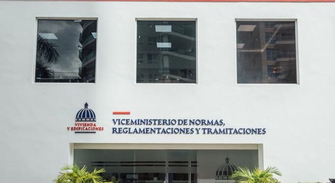 MIVED recibe récord de solicitudes para licencias de construcción
