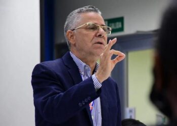 Alcalde Manuel Jiménez asegura Abinader beneficia a todo SDE con plan de remozamiento