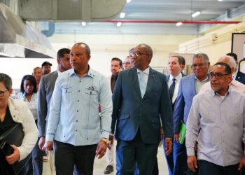 Rector Editrudis anuncia instalación de panadería en el Comedor Universitario